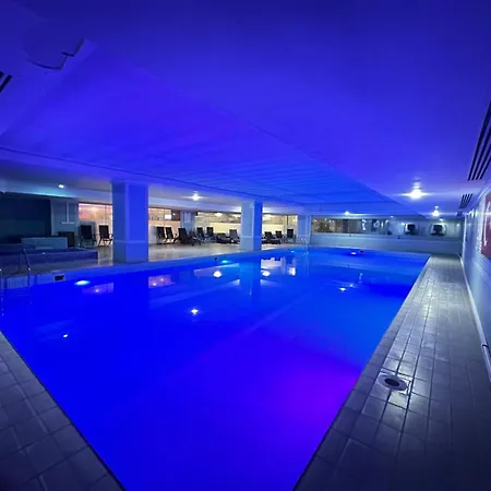 Hotel One 4*