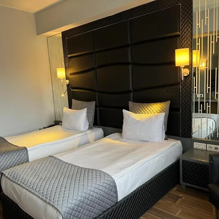One Hotel 4*