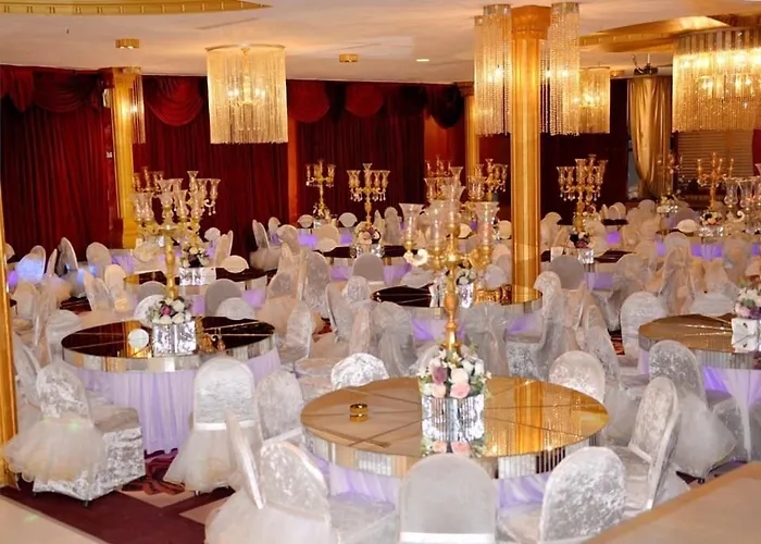 城市唯一酒店 酒店 4*